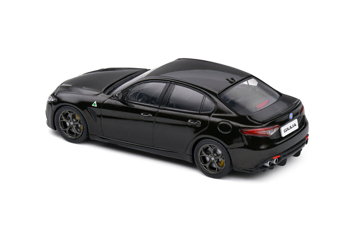 Solido 1:43 ALFA ROMEO GIULIA QUADRIFOGLIO BLACK