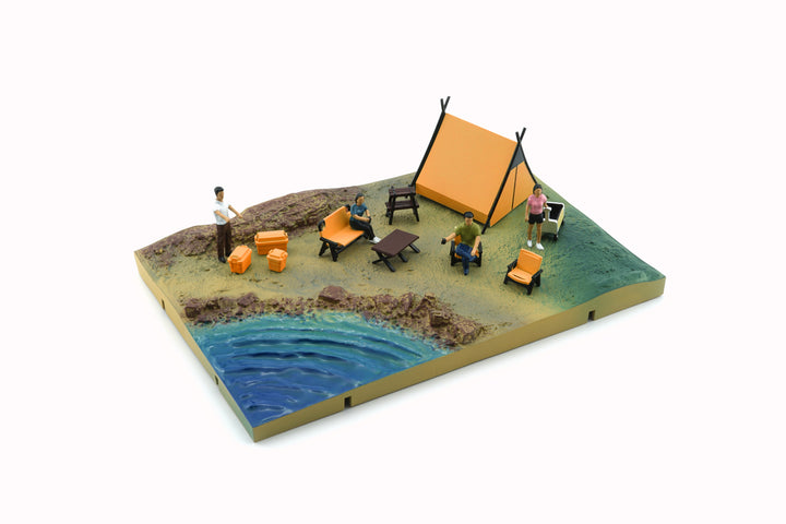 BM Creations 1:64 Diorama City - 003 Camping Site Orange Tent 64BDOR003