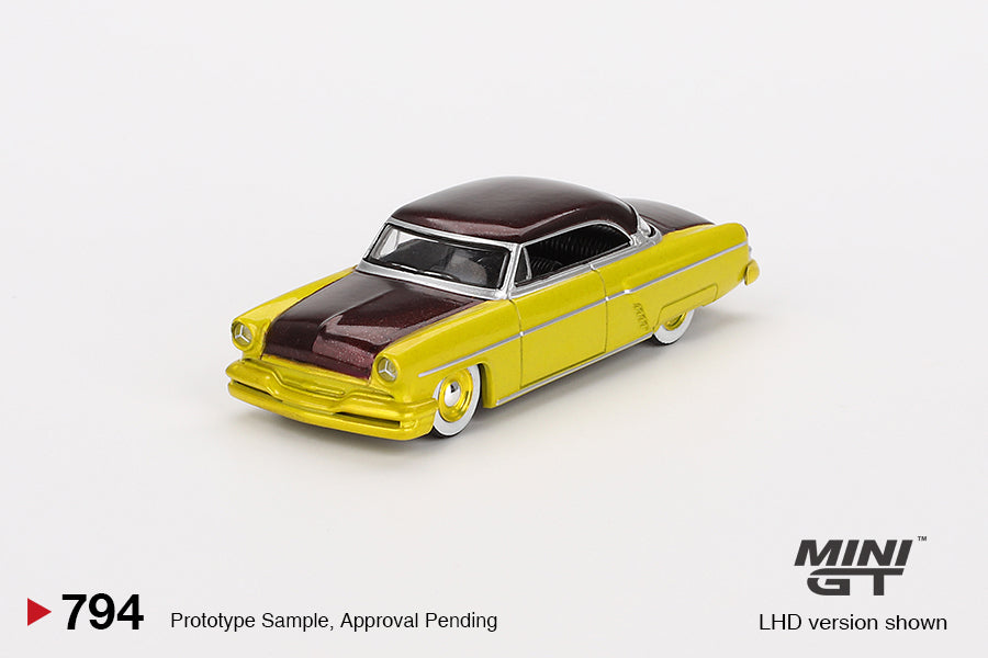 Mini GT 1:64 Lincoln Capri Hot Rod 1954 Lime Yellow MGT00794