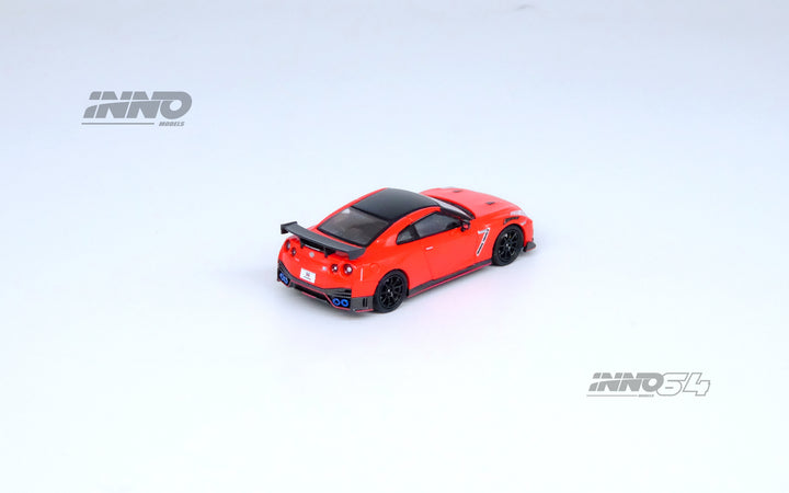 Inno64 1:64 NISSAN GT-R (R35) NISMO Red Carbon Hood IN64-R35N-RED