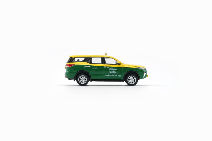 BM Creation 1:64 Toyota Fortuner 2018 -Thailand Taxi (RHD) 64B0399