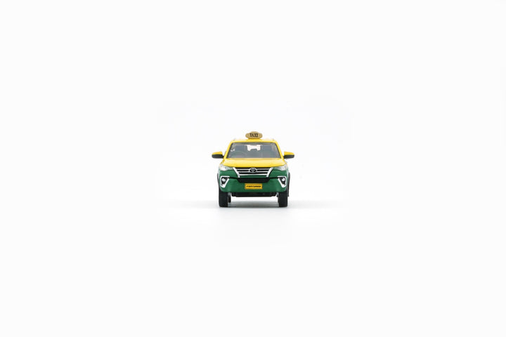 BM Creation 1:64 Toyota Fortuner 2018 -Thailand Taxi (RHD) 64B0399