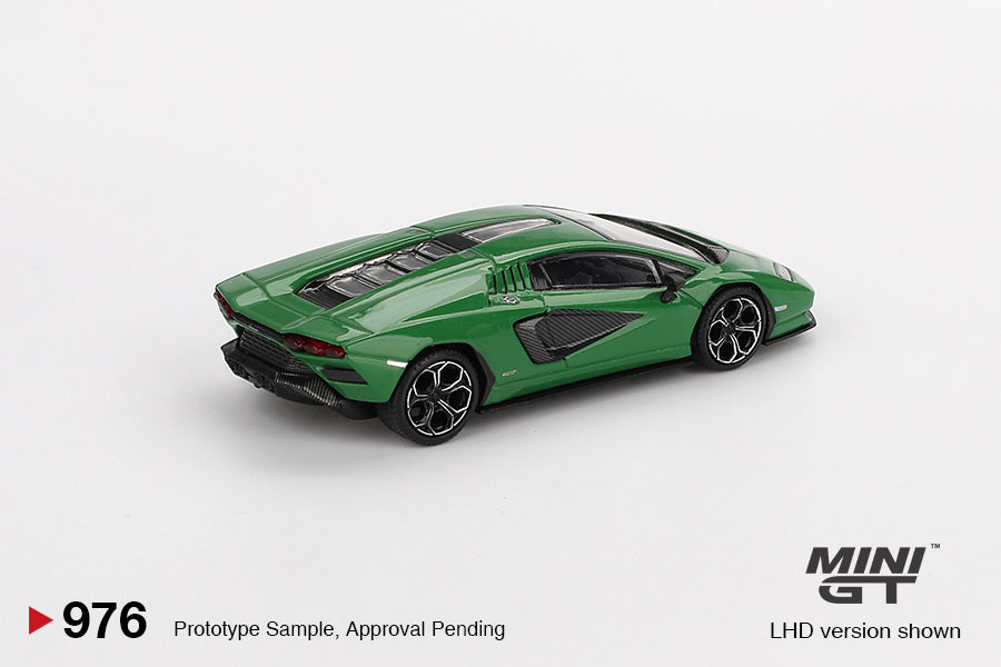 MINIGT 1:64 Lamborghini Countach LPI 800-4 Verde Medio MGT00976