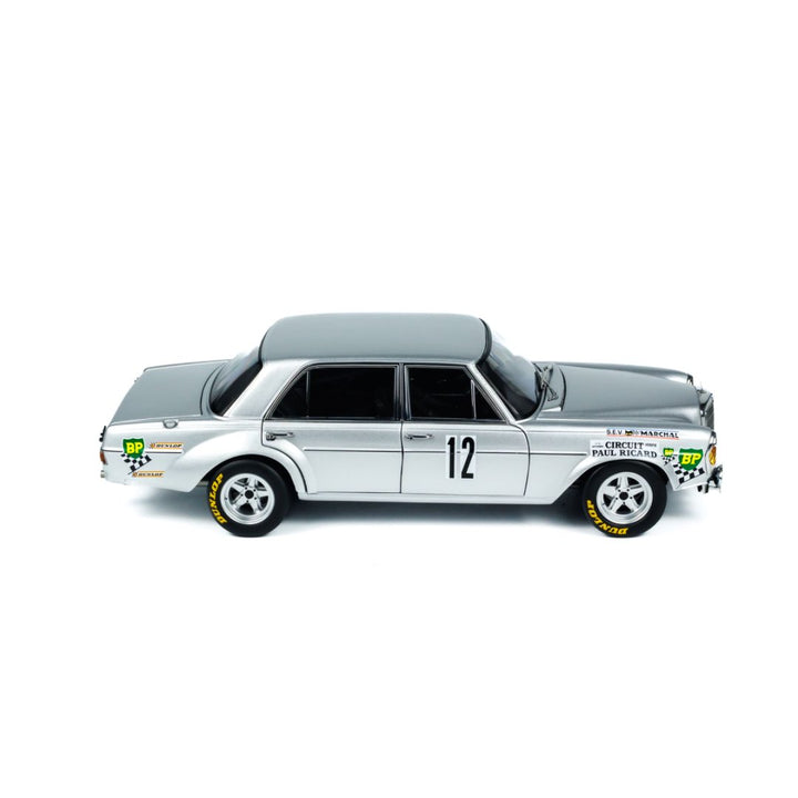MINICHAMPS 1:18 Mercedes-Benz 300 SEL 6.8 AMG - 1971 - SILVER