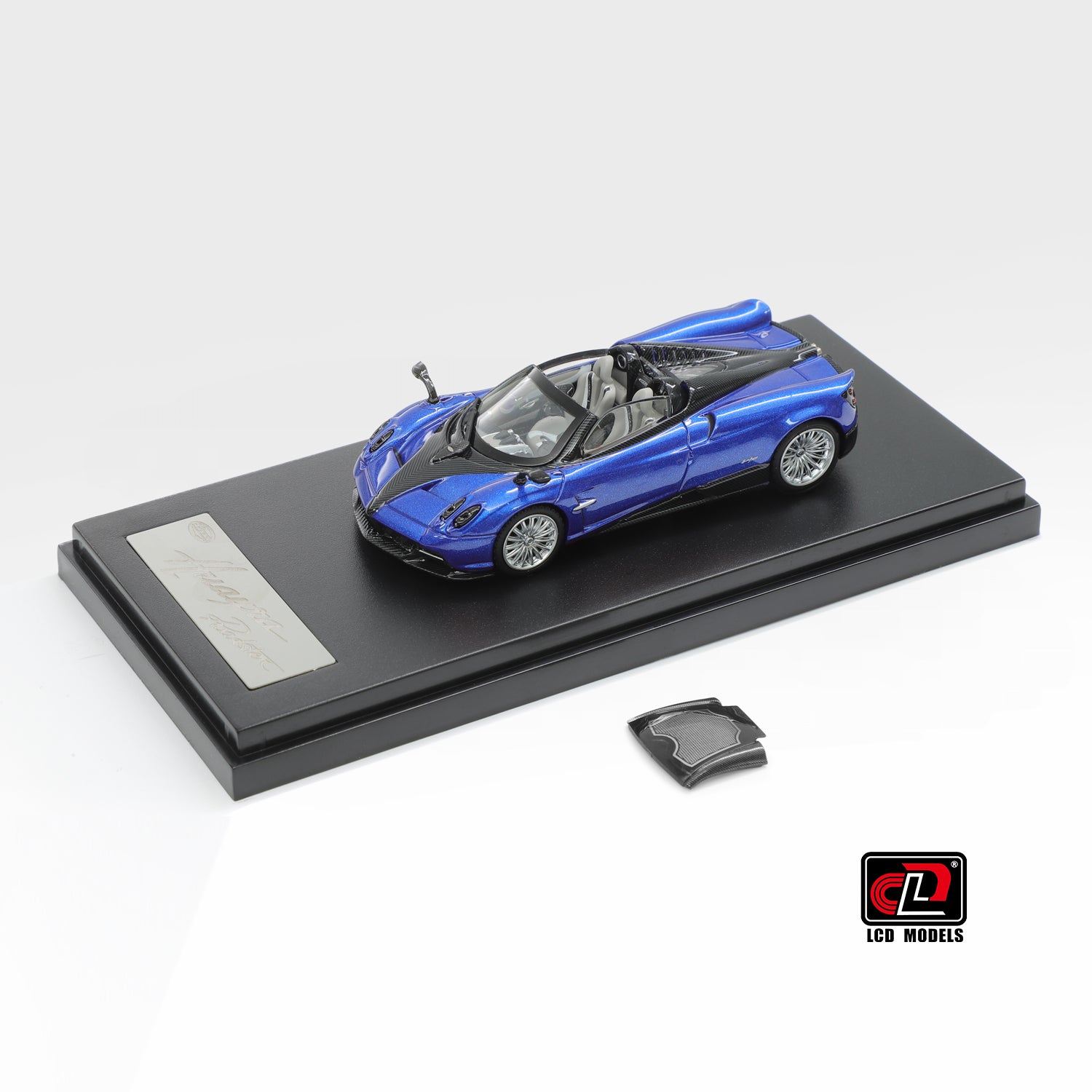 Preorder] LCD 1:64 Pagani Huayra Roadster LCD64015-BB/LCD64015-RB