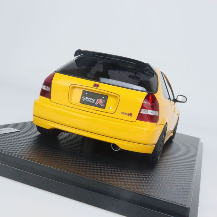 Ignition Model 1:18 Honda Civic (EK9) Type R Yellow