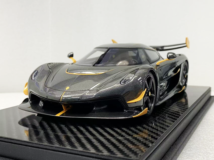 新品 FrontiArt 1/18 ケーニグセグ jesko ブラックカーボン Preorder] Frontiart 1:18 Koenigsegg Jesko Carbon Gold resin
