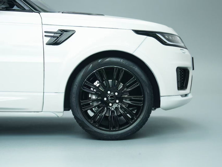 WHELART 1:18 Land Rover Range Rover Sport White