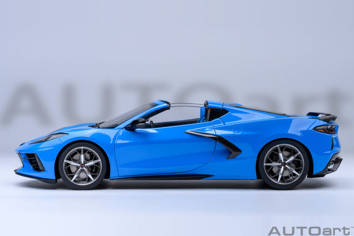 AUTOart 1:18 Chevrolet Corvette C8 Stingray Z51 in Rapid Blue 71281
