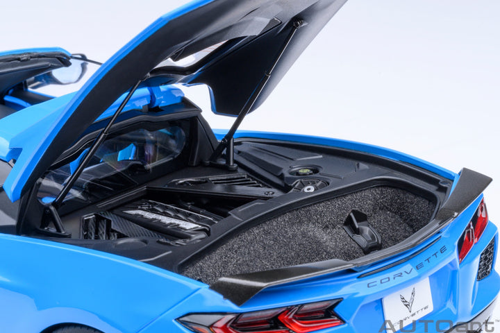 AUTOart 1:18 Chevrolet Corvette C8 Stingray Z51 in Rapid Blue 71281