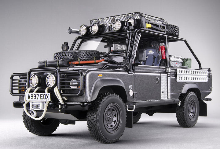 Kyosho 1:18 Land Rover Defender Movie Edition - Corris Grey KSR08903TR-B