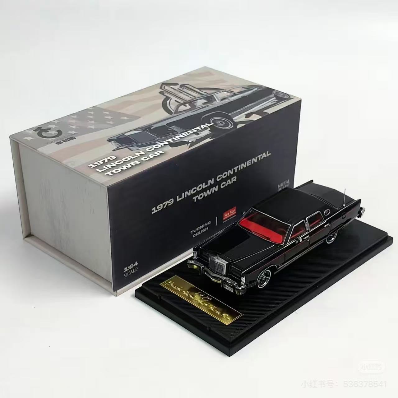 Preorder] Turning Crush 1:64 1979 Lincoln Continental Town Car