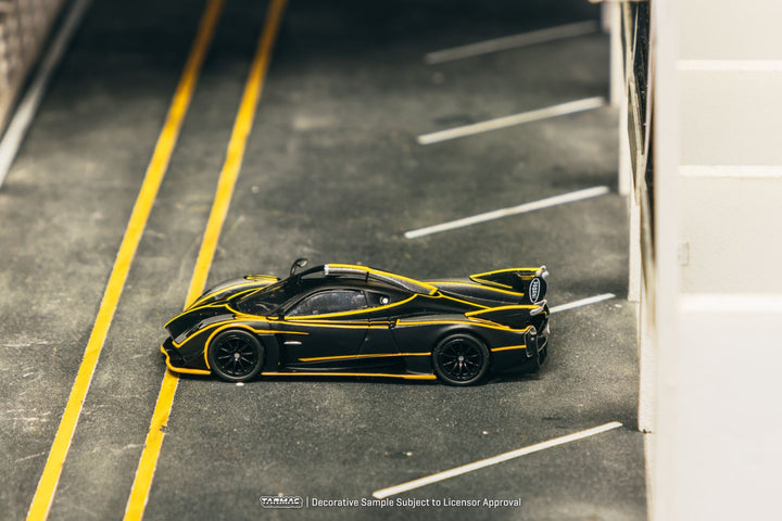 Tarmac Works 1:64 Pagani Huayra R Matt Silver T64G-TL035-MB