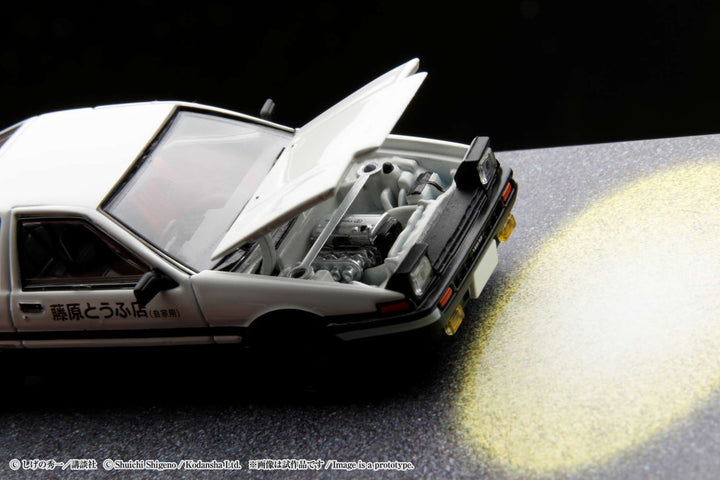 Hobby Japan 1:64 Toyota SPRINTER TRUENO GT APEX (AE86) / INITIAL D Engine Mounted Model with Wataru Akiyama