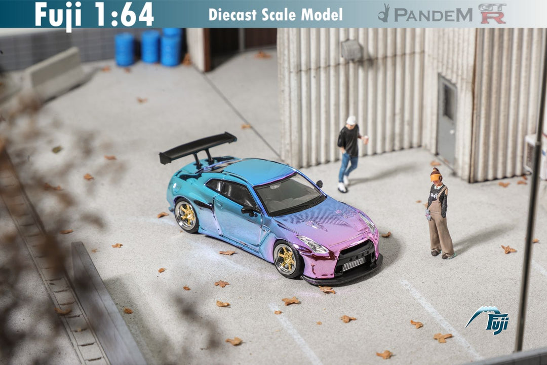 Fuji 1:64 Nissan Pandem GT-R R35 Rocket Bunny Chrome Pink Blue