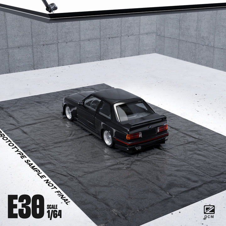 DCM 1:64 BMW M3 E30 (2 Colors)