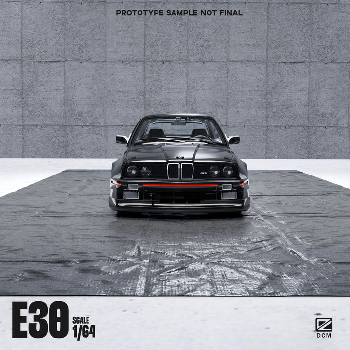 DCM 1:64 BMW M3 E30 (2 Colors)