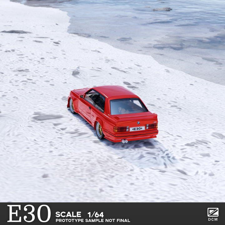 DCM 1:64 BMW M3 E30 (2 Colors)