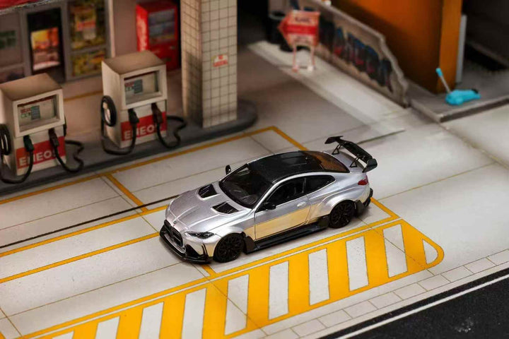 Street Weapon 1:64 BMW G82 M4 Wide-Body (2 Colours)