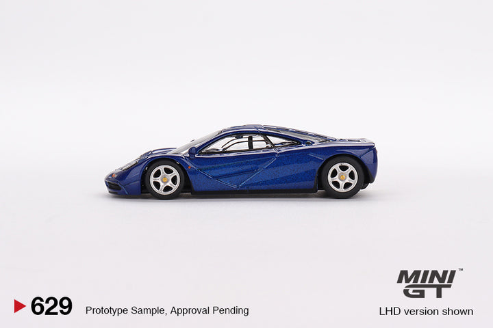 Mini GT 1:64 McLaren F1 Cobalt Blue MGT00629 Side