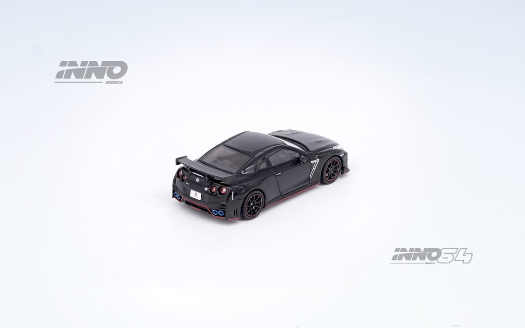 Inno64 1:64 NISSAN GT-R (R35) NISMO Black IN64-R35N-BLA