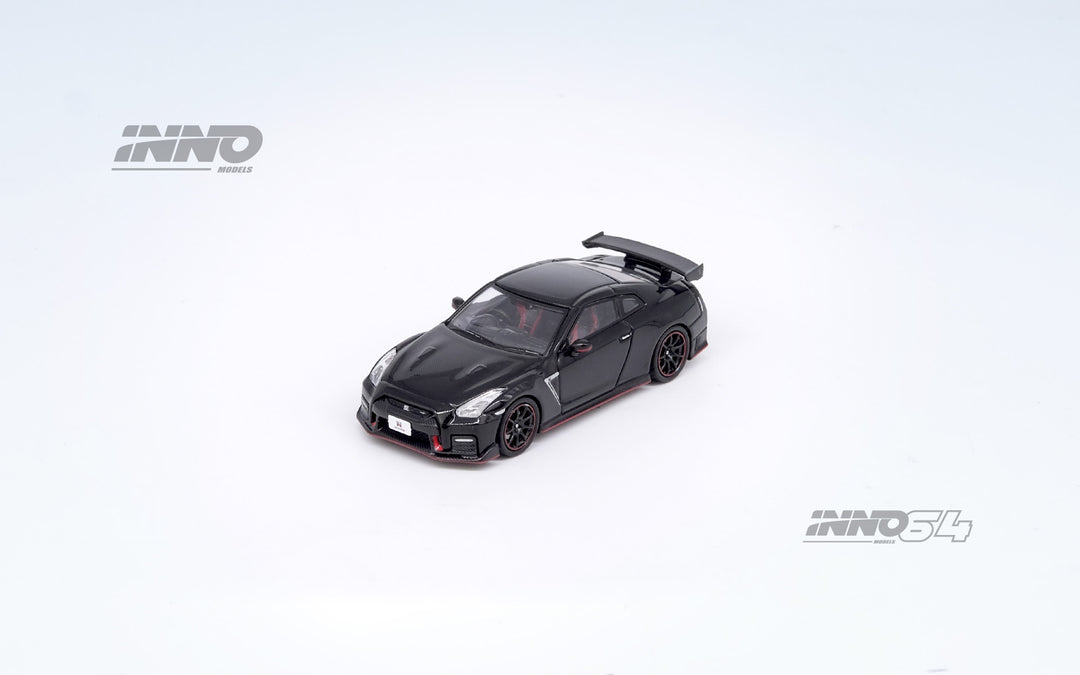 Inno64 1:64 NISSAN GT-R (R35) NISMO Black IN64-R35N-BLA