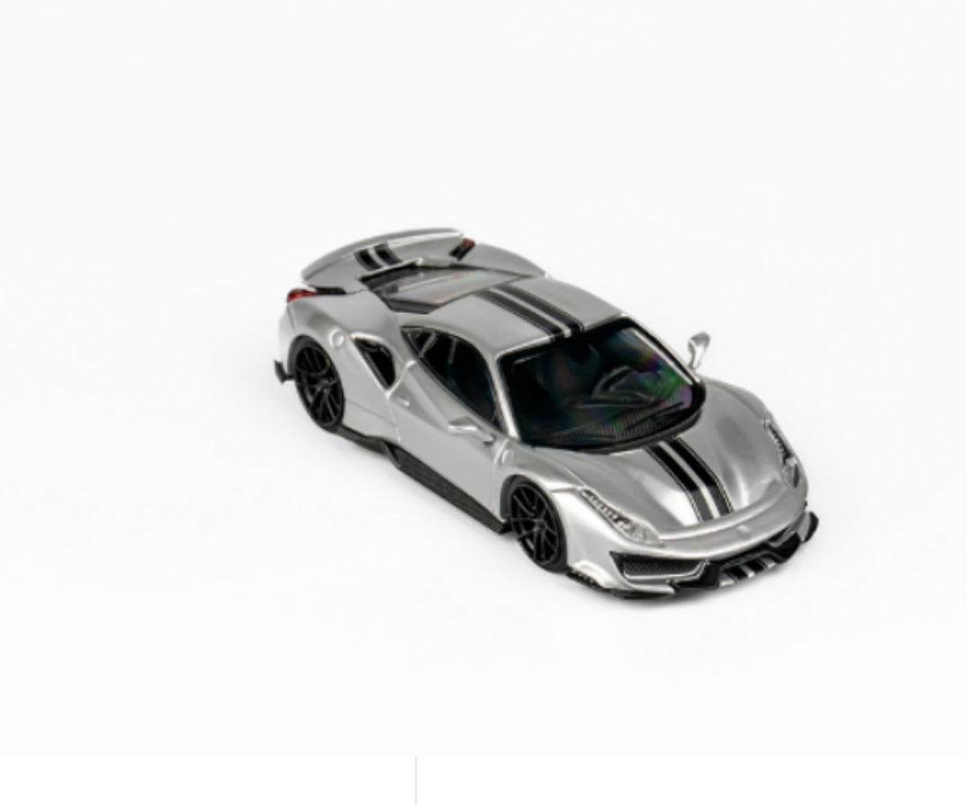 DCM 1:64 Novitec 488 Silver