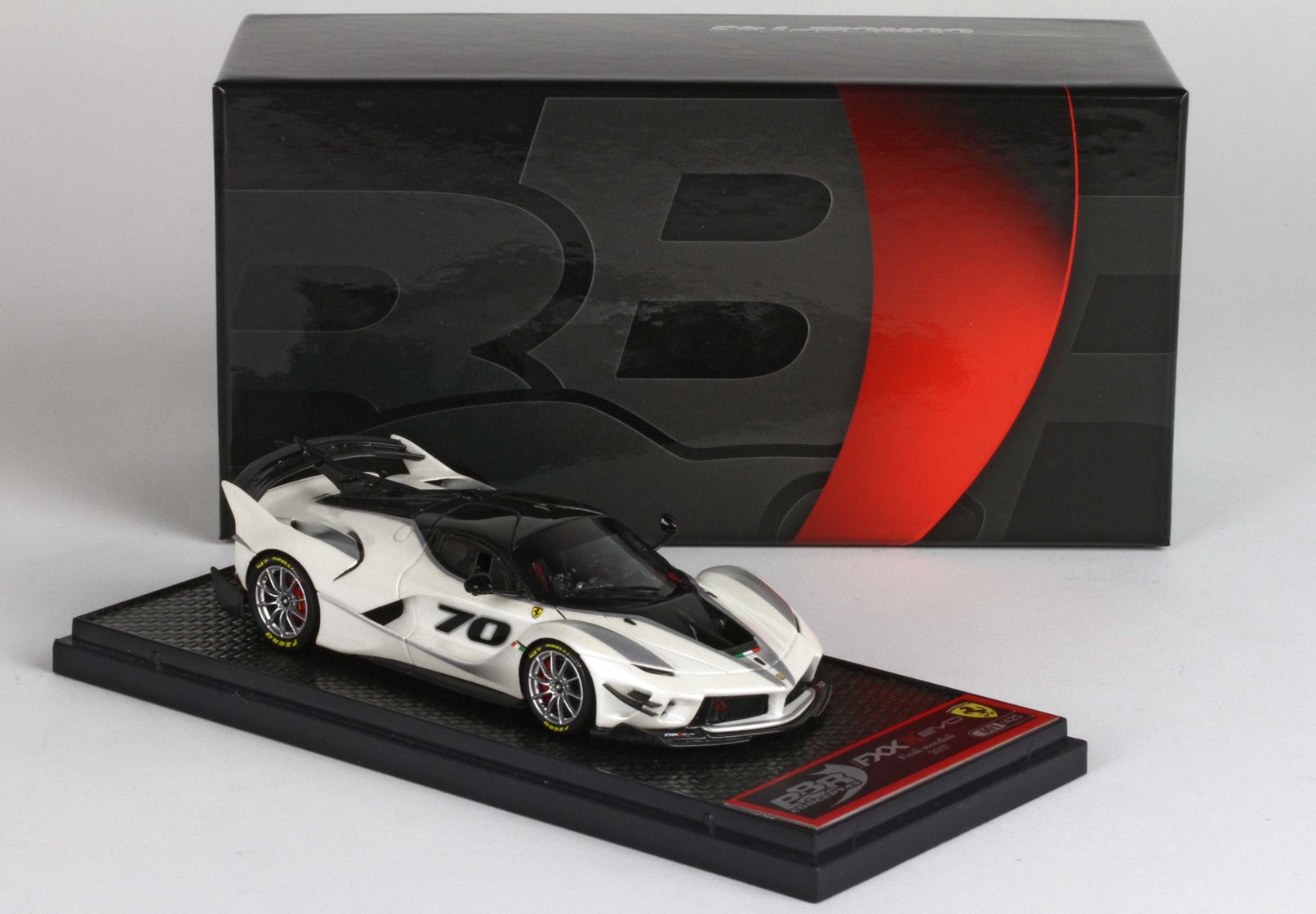 1/43 BBR Ferrari FXXK EVO Finali Mondiali 2017 #70 White w