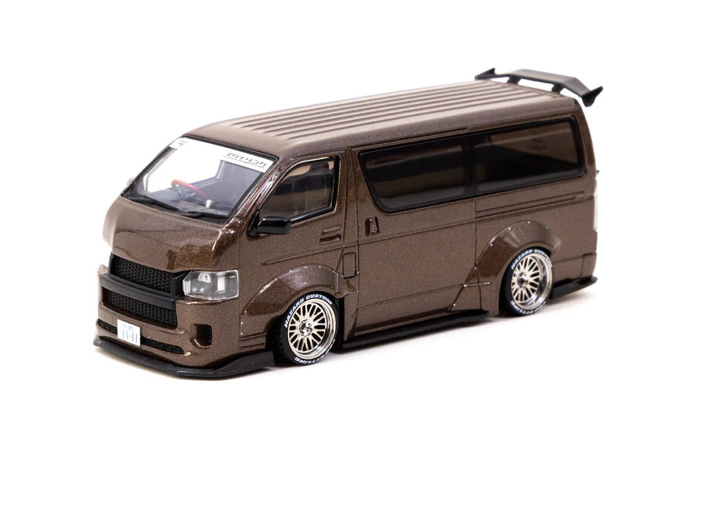 Tarmac Works 1:43 Toyota Hiace Widebody Brown T43-024-BRN
