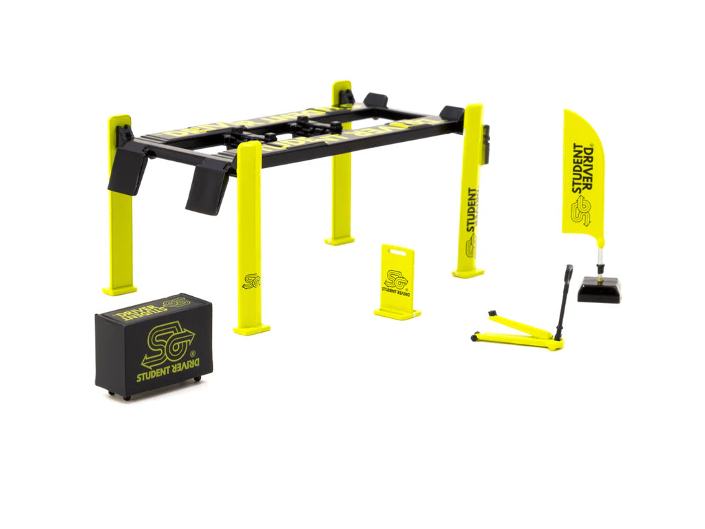 Tarmac Works 1:64 Garage tools set Student Driver T64A-001