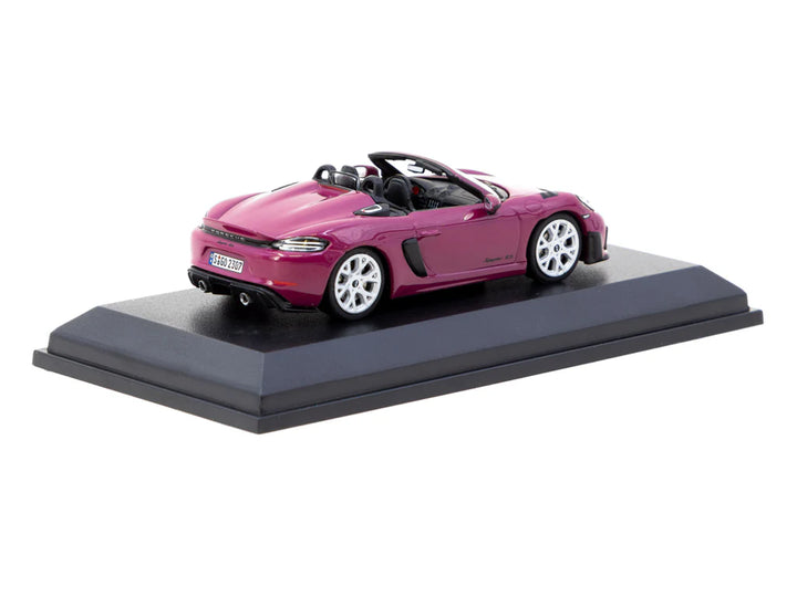 Minichamps X Tarmac Works 1:64 Porsche 718 Spyder RS Ruby Star Neo - COLLAB64 T64MC-008-RS
