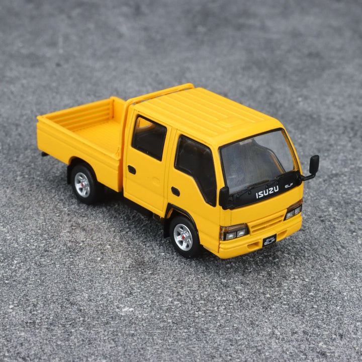 Model1 One 1:64 ISUZU Truck ELF 250 Diecast (2 Versions)