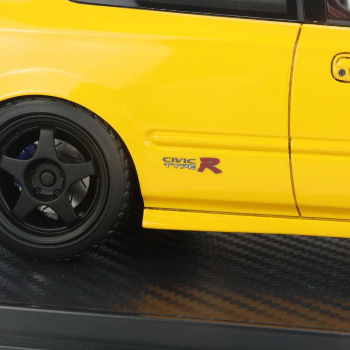 Ignition Model 1:18 Honda Civic (EK9) Type R Yellow