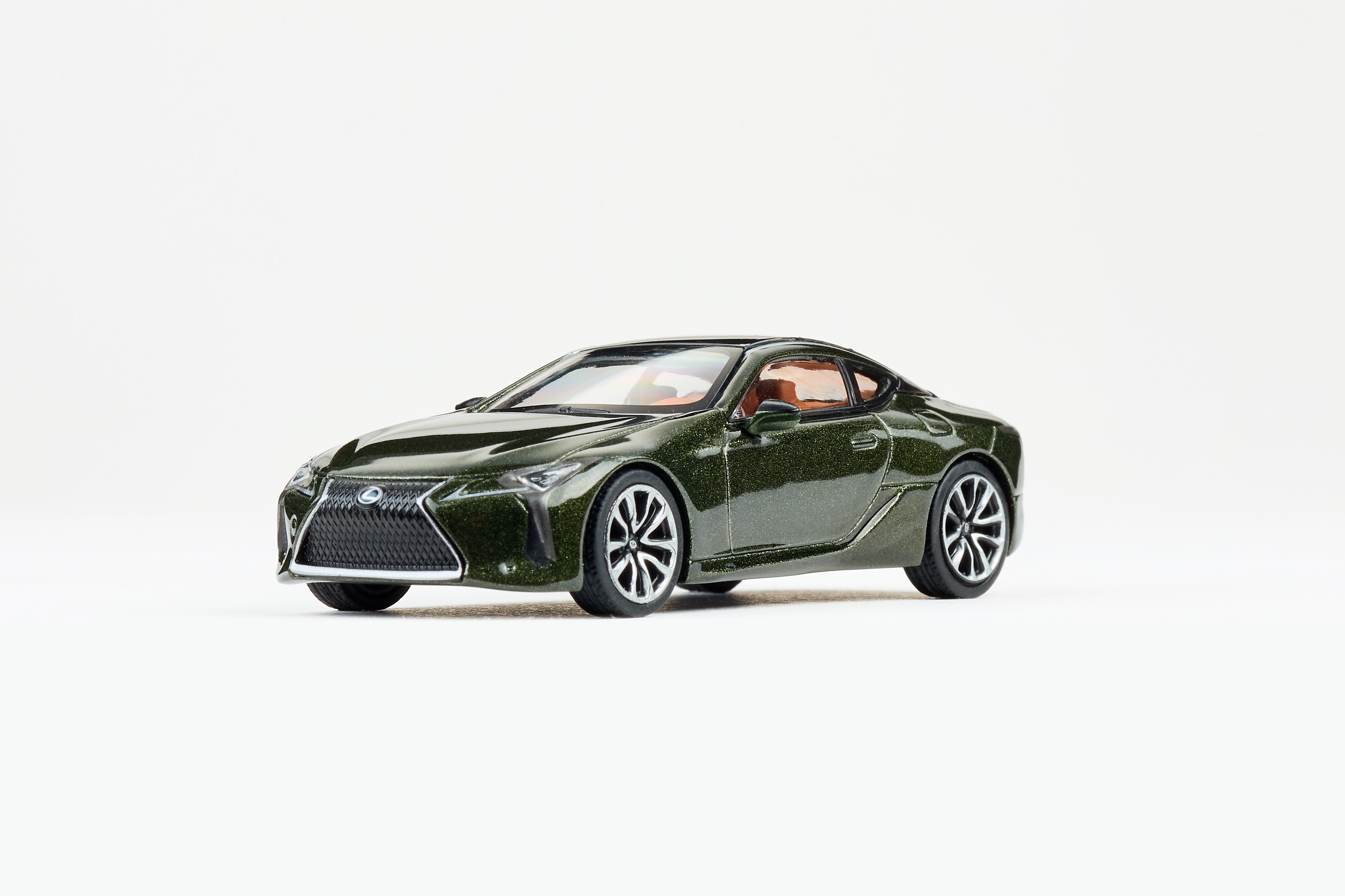 Masdi 1:64 Lexus LC500h Green LEX1206 – Horizon Diecast