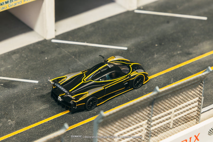 Tarmac Works 1:64 Pagani Huayra R Matt Silver T64G-TL035-MB