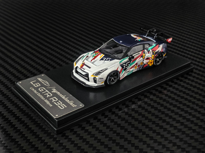 Preorder] Model Collect 1:64 LB GTR R35 1.5 Kitsune Mask Livery