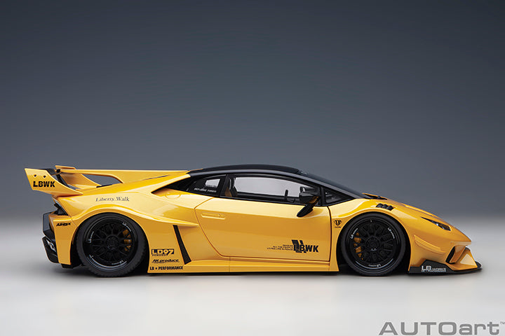 AUTOart 1:18 Liberty Walk LB Silhouette Works Huracan GT Metallic Yellow