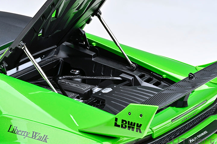 AutoArt 1:18 Liberty Walk LB Silhouette Works Huracan GT Pearl Green