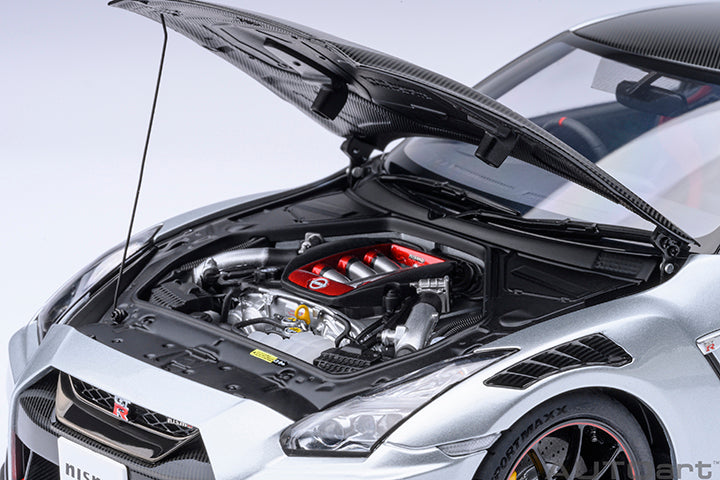 AUTOart 1:18 Nissan GTR R35 Nismo 2022 Special Edition in Ultimate Metal Silver 77503