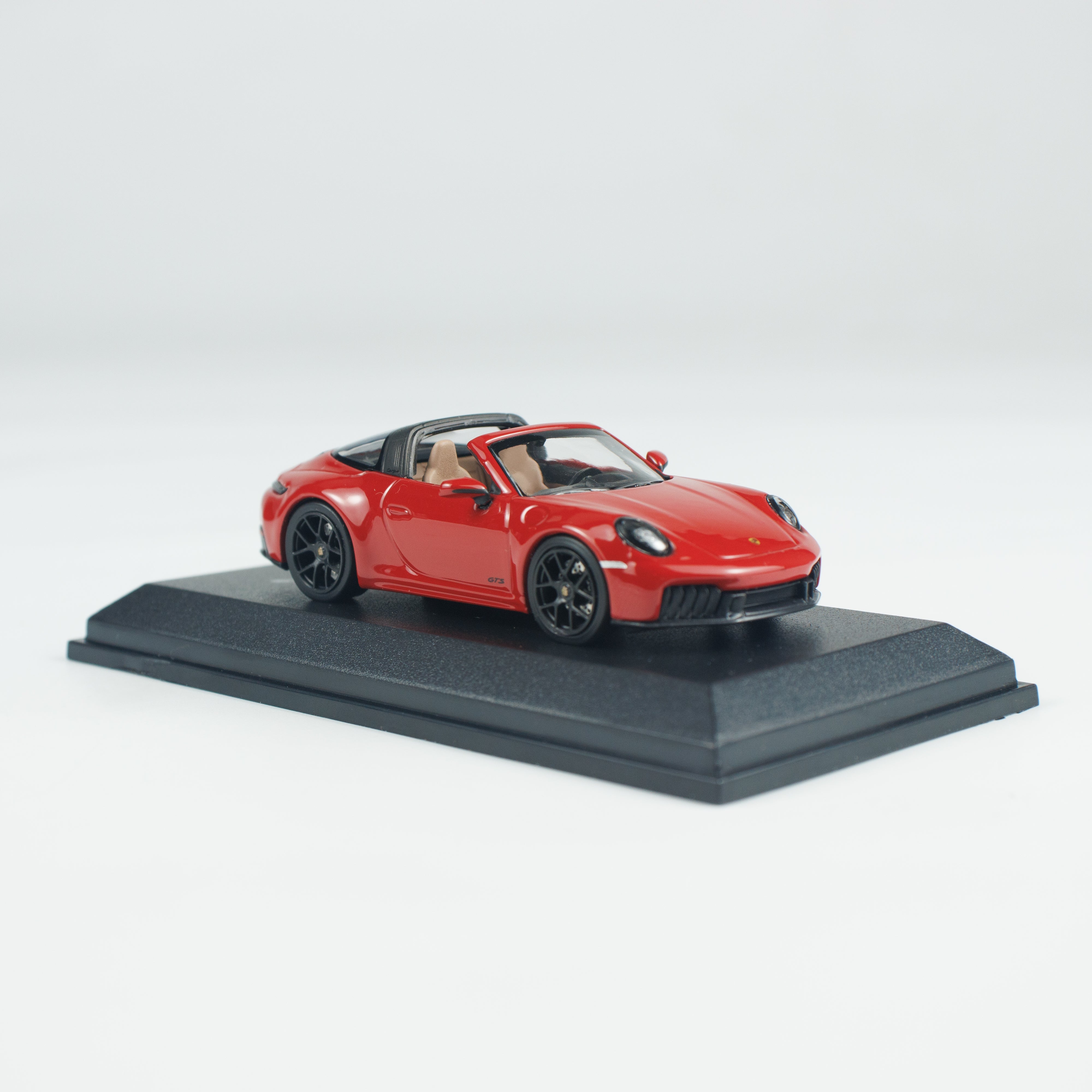 Preorder] MINICHAMPS 1:64 PORSCHE 911 (992.2) TARGA 4 GTS -2025