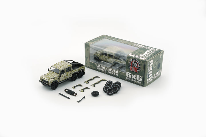 BM Creation 1:64 Land Rover 2016 Defender 110 Pick Up Green