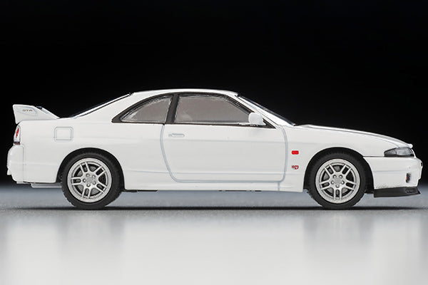 [Preorder] TLVN Tomica Limited Vintage Neo 1:64 Nissan Skyline GT-R V-spec N1 1995 model - White