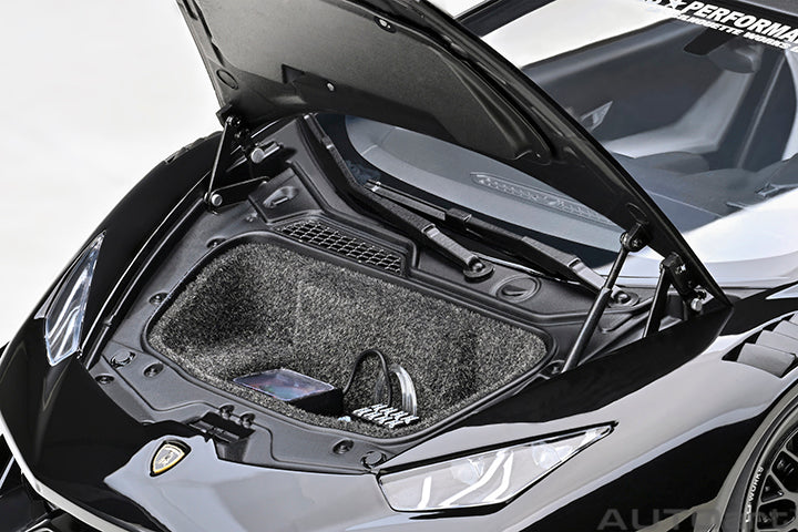 AUTOart 1:18 Liberty Walk LB Silhouette Works Huracan GT Black 79129