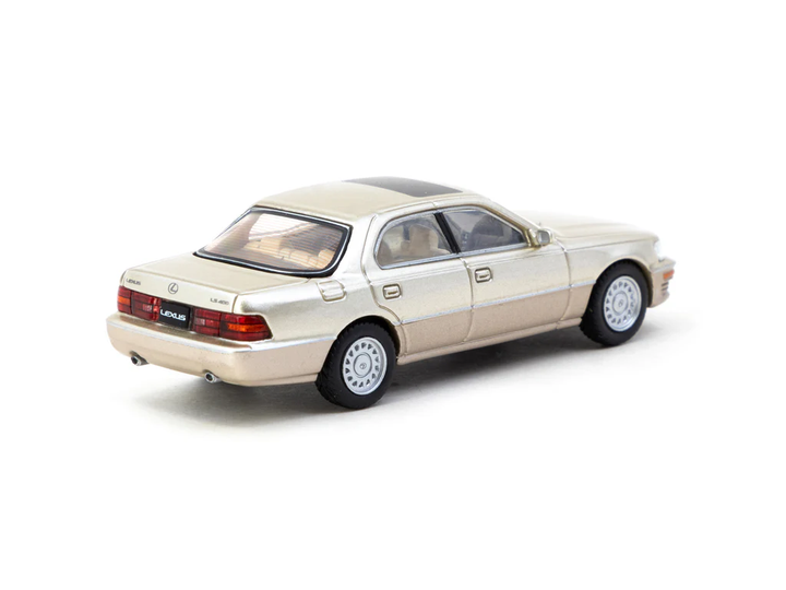 Tarmac Works 1:64 Lexus LS400 Champagne Beige Metallic T64G-082-GO