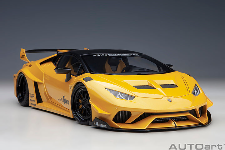 AUTOart 1:18 Liberty Walk LB Silhouette Works Huracan GT Metallic Yellow