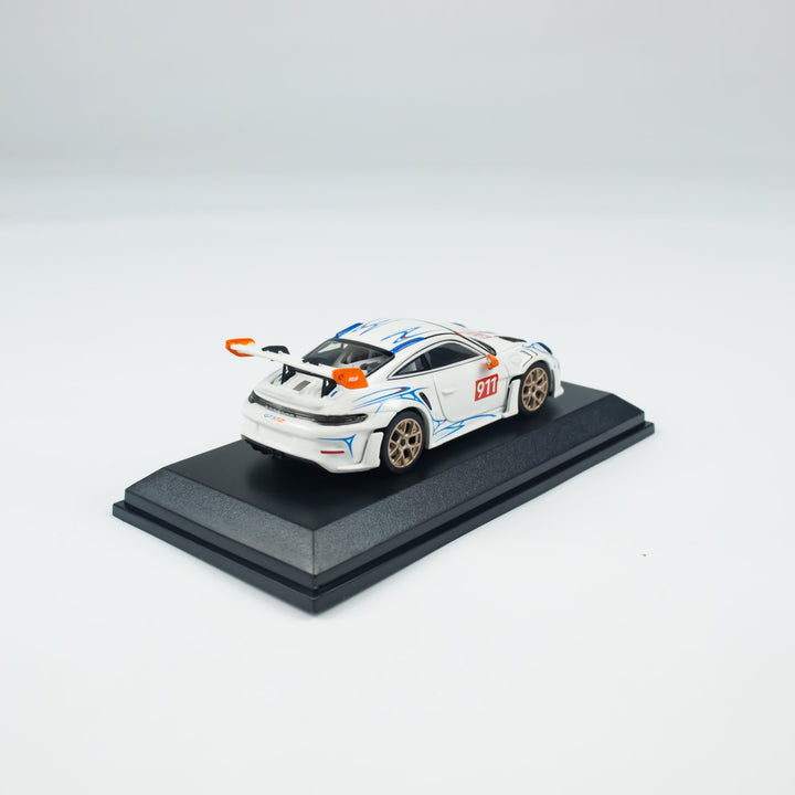 MINICHAMPS 1:64 PORSCHE 911 (992) GT3 RS - 2024 CLDC 643062120
