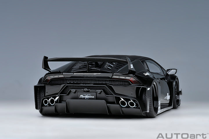 AUTOart 1:18 Liberty Walk LB Silhouette Works Huracan GT Black 79129