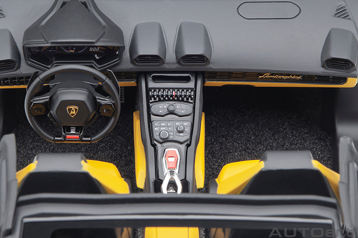 AUTOart 1:18 Liberty Walk LB Silhouette Works Huracan GT Metallic Yellow