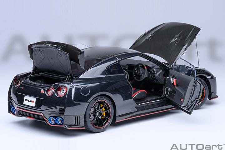AUTOart 1:18 Nissan GTR R35 Nismo 2022 Special Edition in Metero Flake Black Pearl