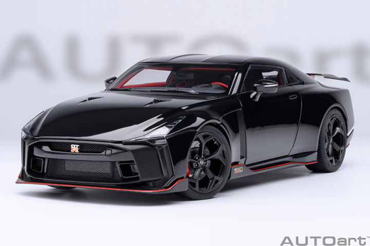 AUTOart 1:18 Nissan GT-R50 ITALDESIGN - Black / Matt Black 77513